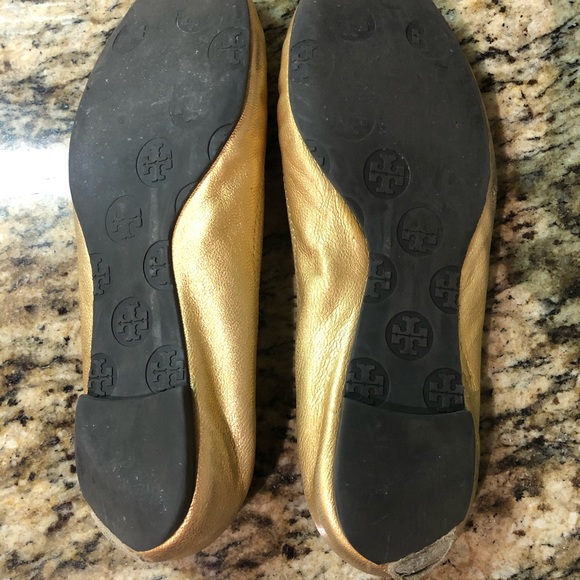 Tory Burch Reva flats Gold with Gold Logo Size 7M - Picture 4 of 4